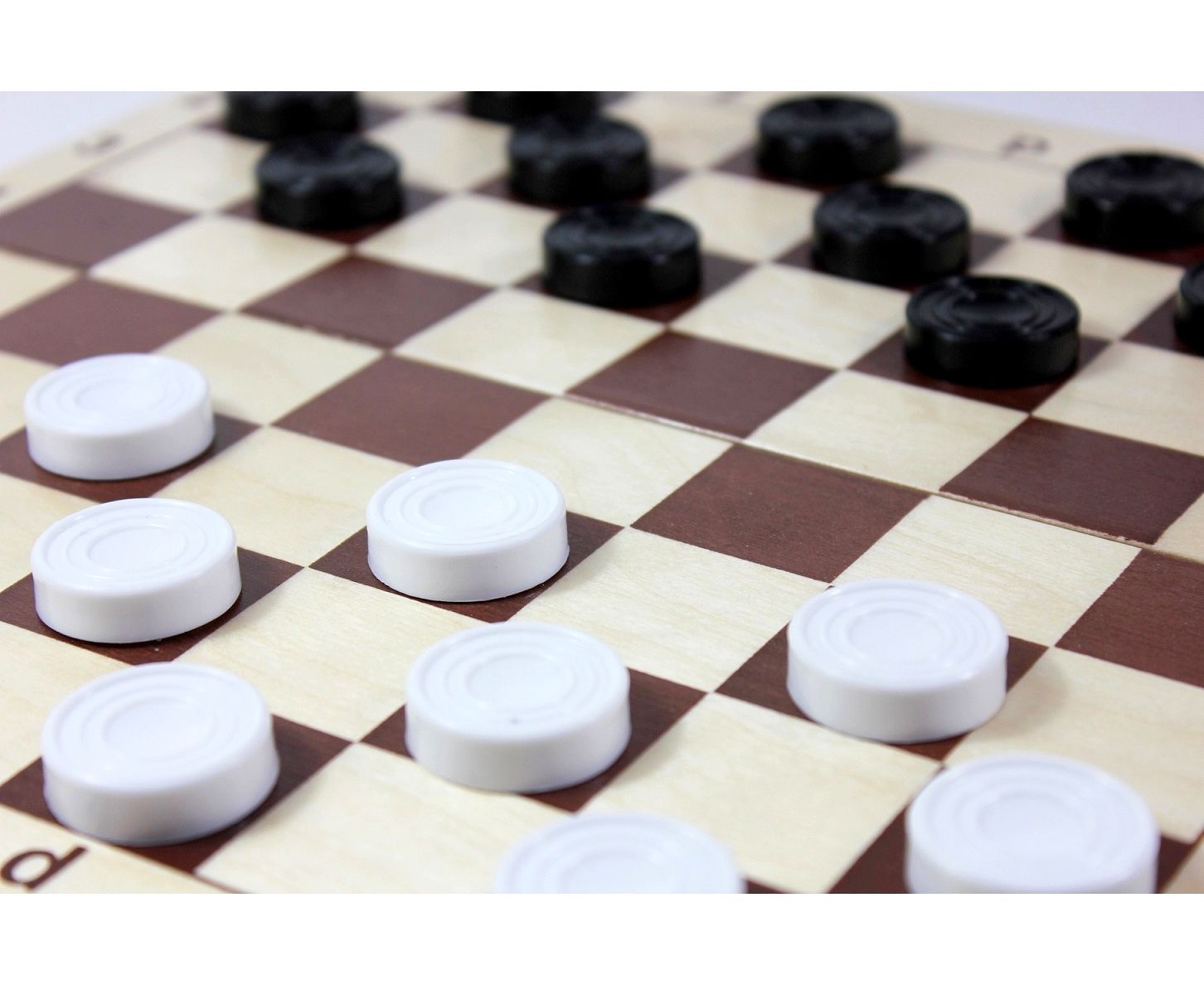 Игры шашки и другие. Шашки шахматы Десятое королевство. Настольная игра Десятое королевство 03879 шахматы и шашки (поле 29х29 см). Шашки деревянные Десятое королевство. Шашки (в пласт. Коробке).